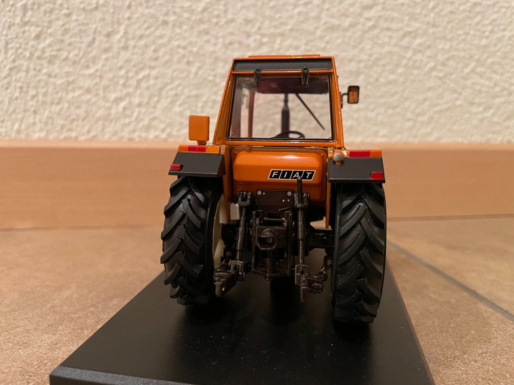 Fiat Tracteurs: Fiat 880 DT – Neuf avec emballage d'origine à Kreuzlingen par Stefan1150 3