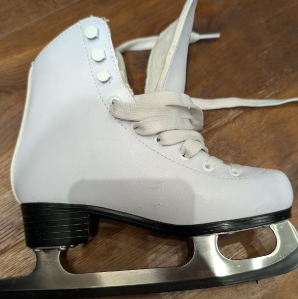 Pattini da ghiaccio: Schlittschuhe weiss, Gr. 31 – Usato da Rudolfstetten venduto da KingLouis88