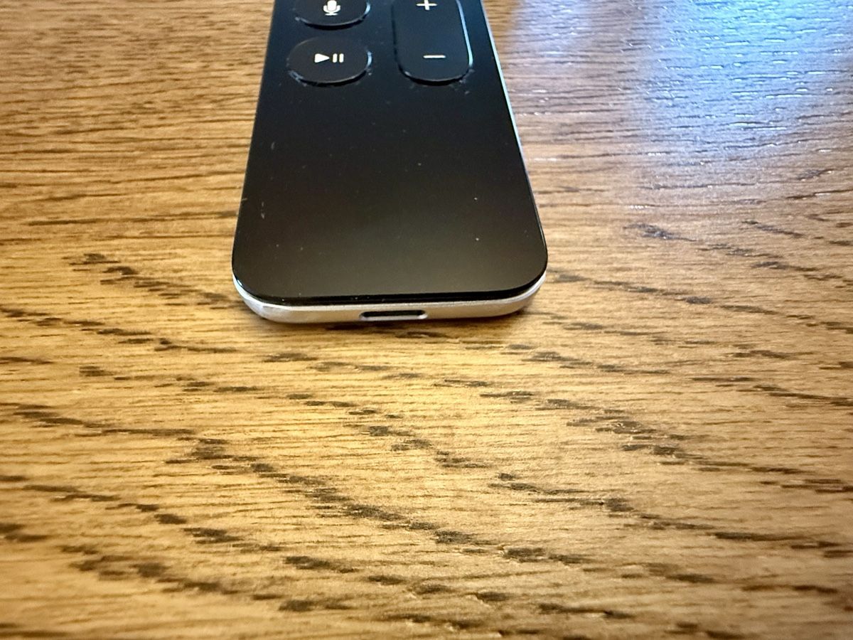 Apple Multimediaplayer & Streamer: Apple TV mit Fernbedienung – Gebraucht aus Eiken von Oiler 9