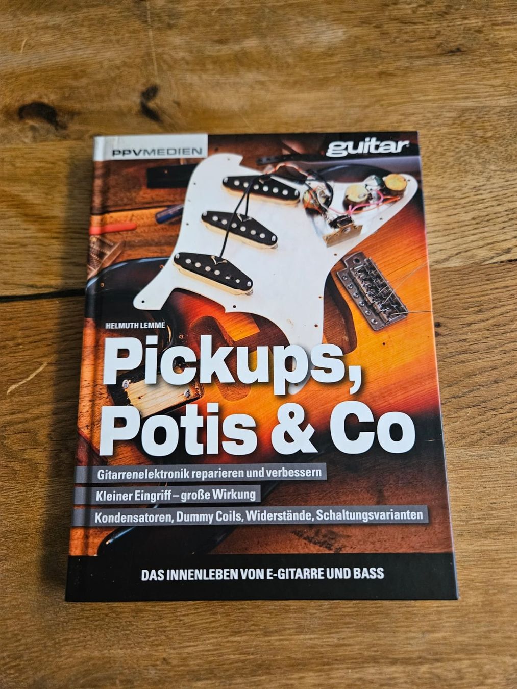 Riviste & Magazine: Pickups Potis & Co - Helmuth Lemme - Gitarrenelektronik – Nuovo (secondo la descrizione) da Birr venduto da DisDas