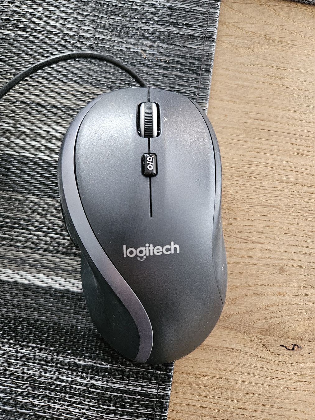 Logitech Maus: Logitech Performance Maus MX, Top Zustand, Grau, USB! – Gebraucht aus Staufen von IchbinBatman