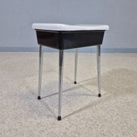 1960 Jahre Bakelit Hocker mit Staufach Badhocker Höcker