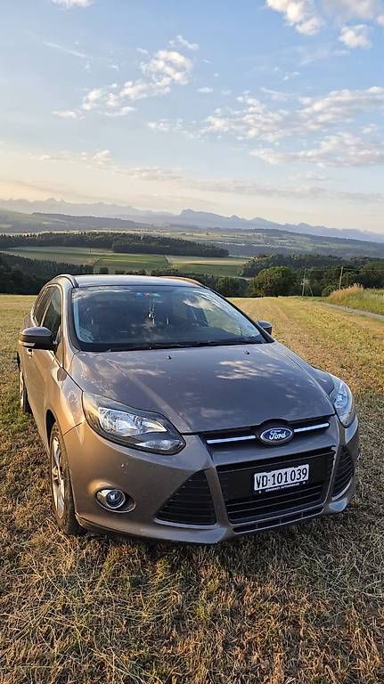 Ford Automobili: Ford Focus Break occasion bon état – Usato da Ecublens VD venduto da nem_q67n 3