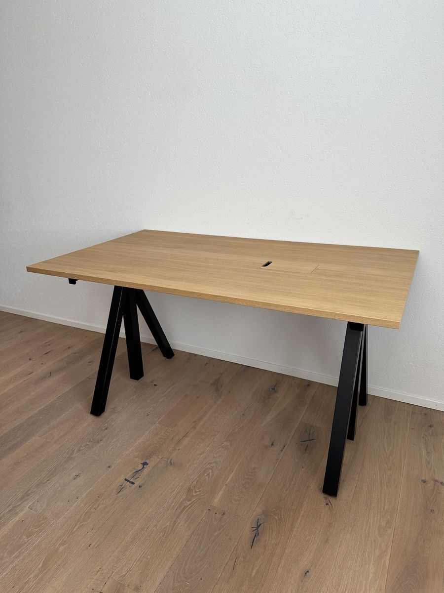 Scrivanie: String Furniture Schreibtisch Works  – Usato da Speicher venduto da pat_ddn8 9