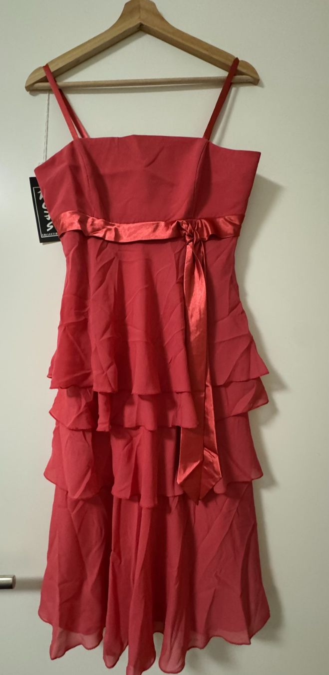 Robes: Elegantes Abendkleid Gr. 38 – Neuf (Voir description) à Zürich par pamleano
