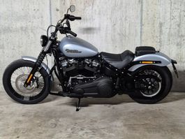Harley Davidson Street Bob 107