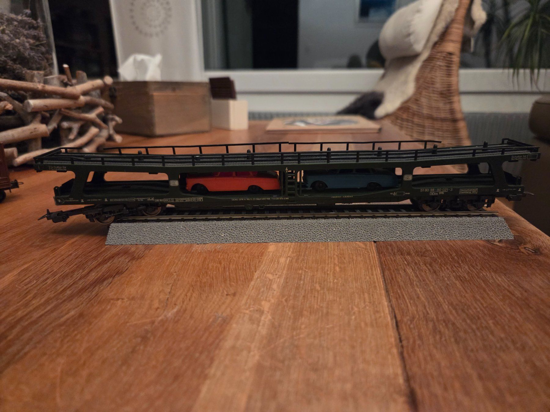 Lima Modellini di ferrovie: Wagon porte automobile DDm - DB - Lima H0 DC – Usato da Sion venduto da Stefan1938