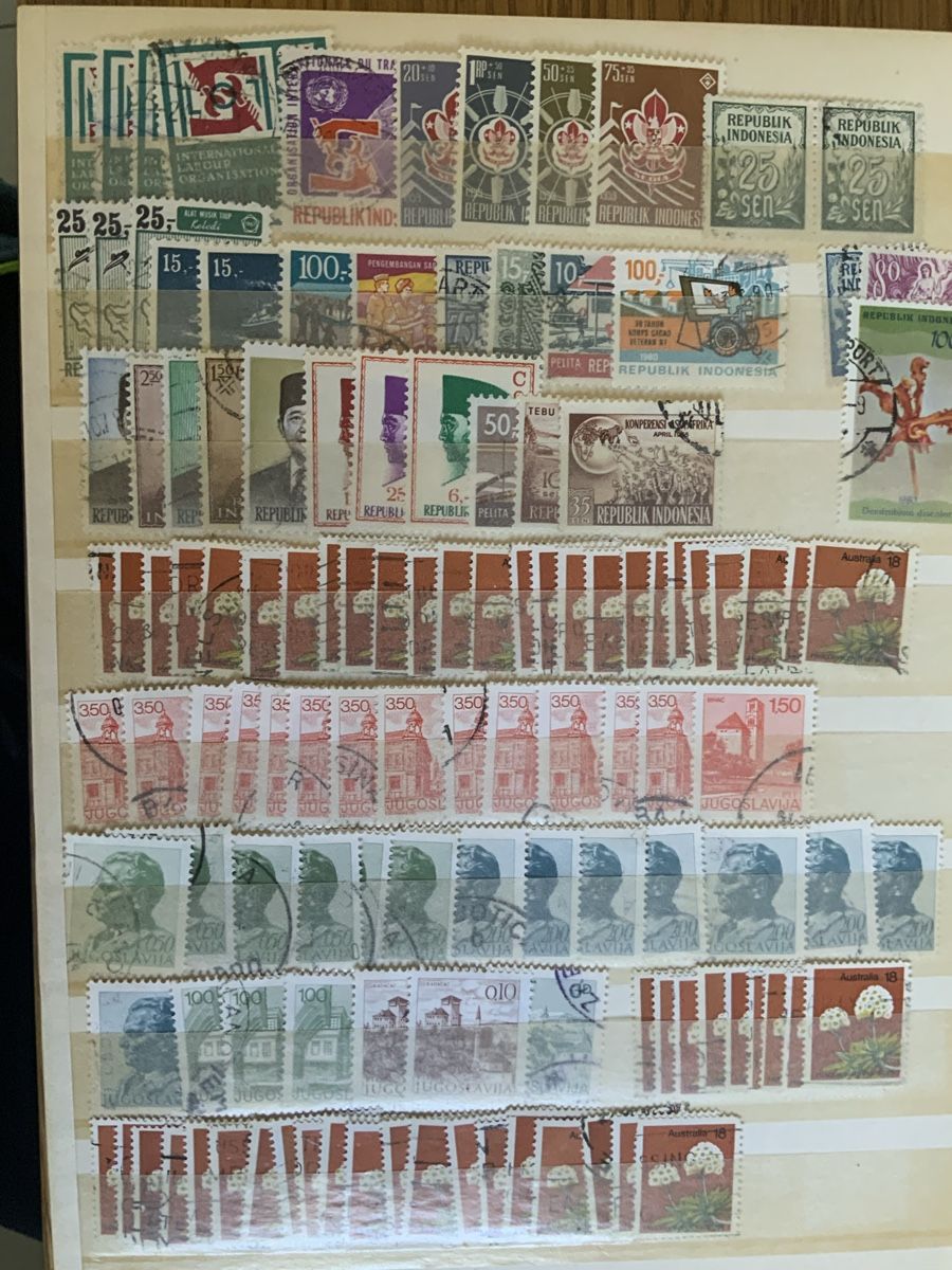 Tous les timbres: Briefmarkensammlung – D'occasion à Binningen par chr_cr5n 9