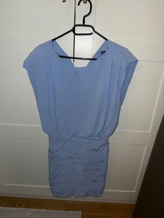 Sommerkleid Zara Gr. M, hellblau