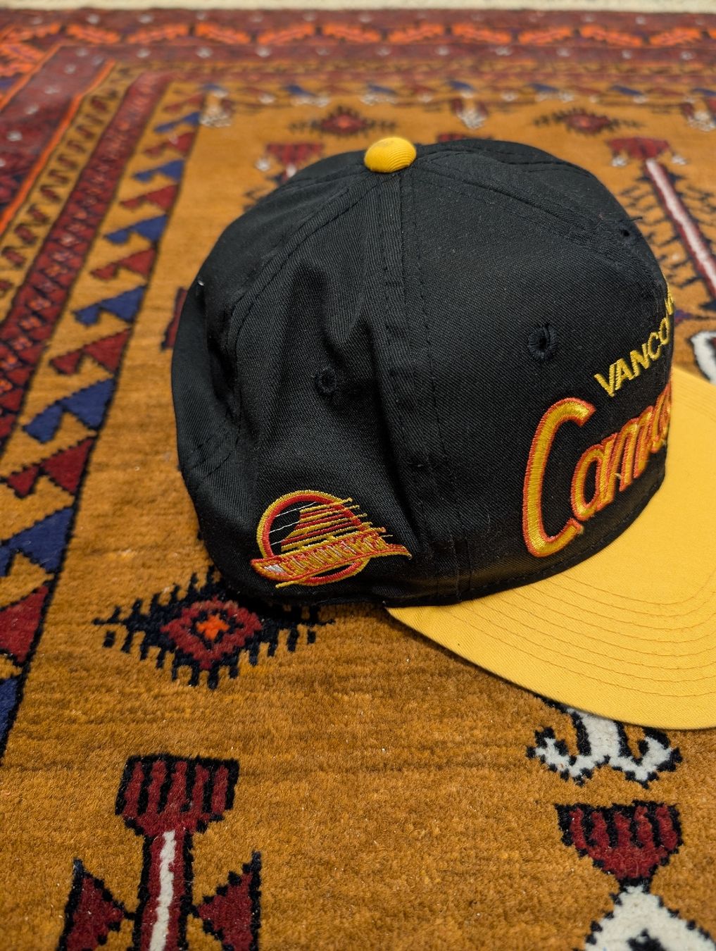 Copricapi, berretti & cappellini: Vintage Vancouver Canucks Snapback – Usato da Biel/Bienne venduto da Second_Chance_Biel 1