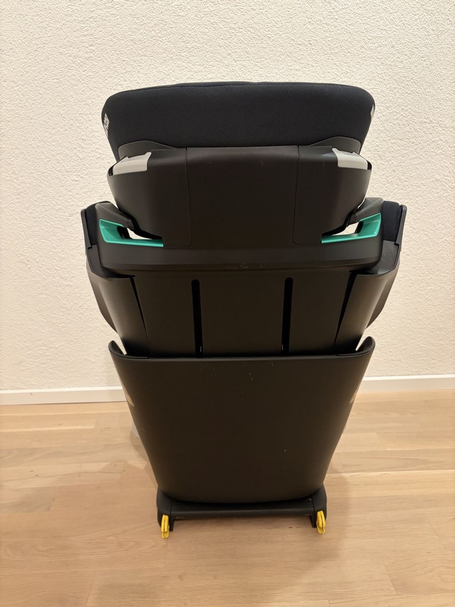 Maxi-Cosi Seggiolini per auto: Maxi-Cosi Kore Pro i-Size, schwarz – Usato da Greifensee venduto da daniel1982 2