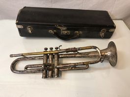 Alte Toneking Trompete mit Case und Liederbücher