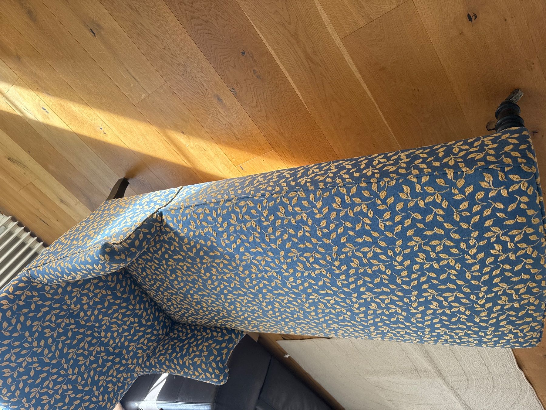 Liegen & Liegestühle: Chaiselongue blau mit Blattmuster – Gebraucht aus Wald ZH von 1DollarShop 1