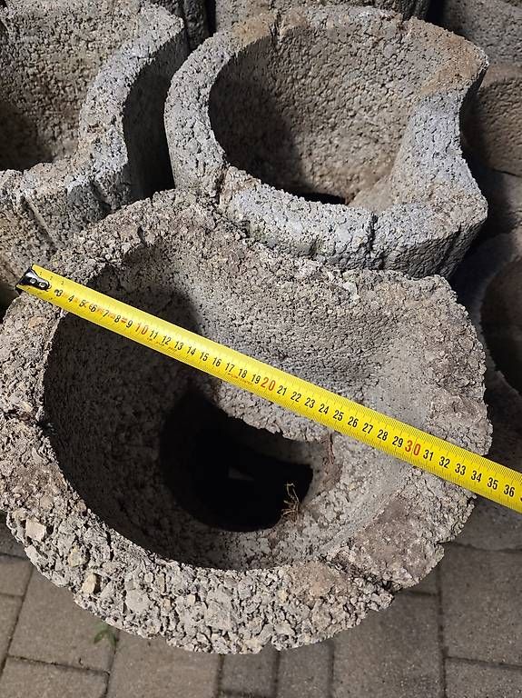 Steine & Dachziegeln: Böschungssteine Grau – Gebraucht aus Lanzenhäusern von Abshot 2