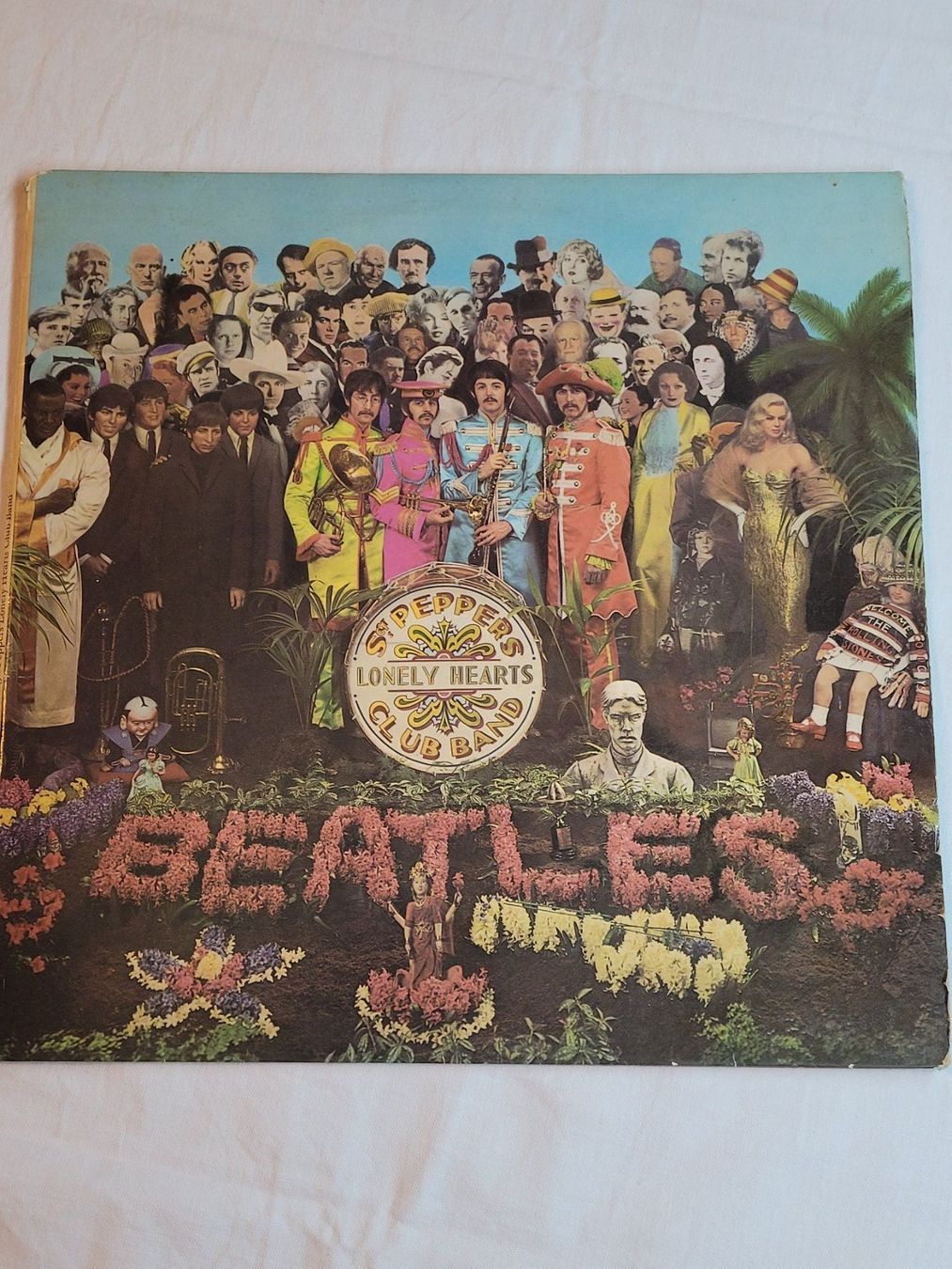 Dischi in vinile: Vinyle Beatles Sgt. Pepper's 33T – Usato da La Chaux-de-Fonds venduto da reu_kx5l