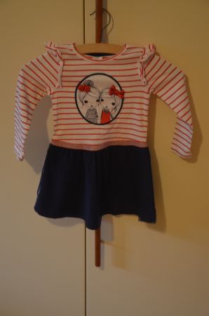 TAILLE 98 - JOLIE ROBE