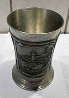 Älterer Zinnbecher mit Motiven aus Schaffhausen