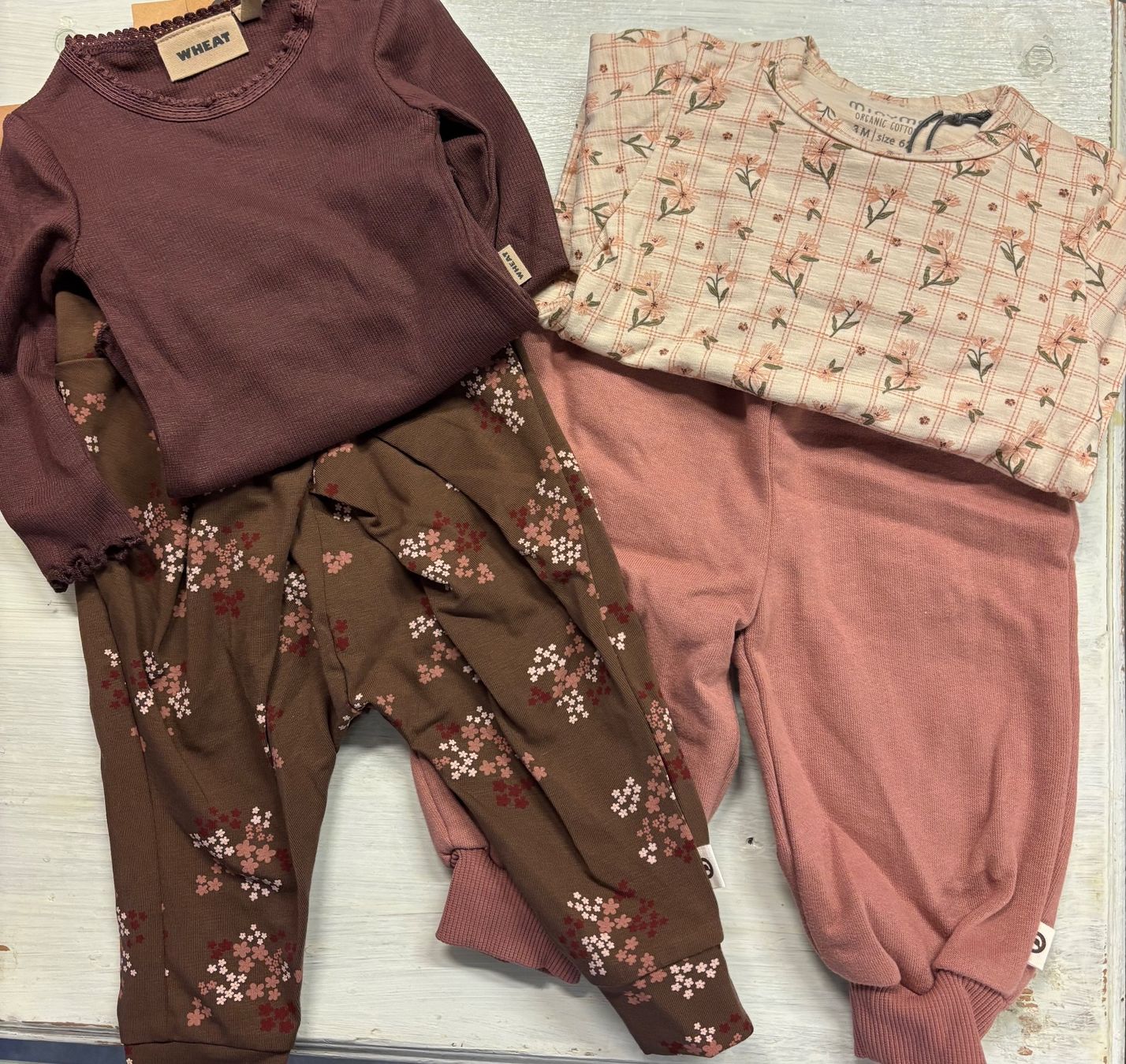 Lotti & Set di vestiti: Kleiderpaket NEU Größe 62 – Nuovo e nell'imballaggio originale da Liestal venduto da suda