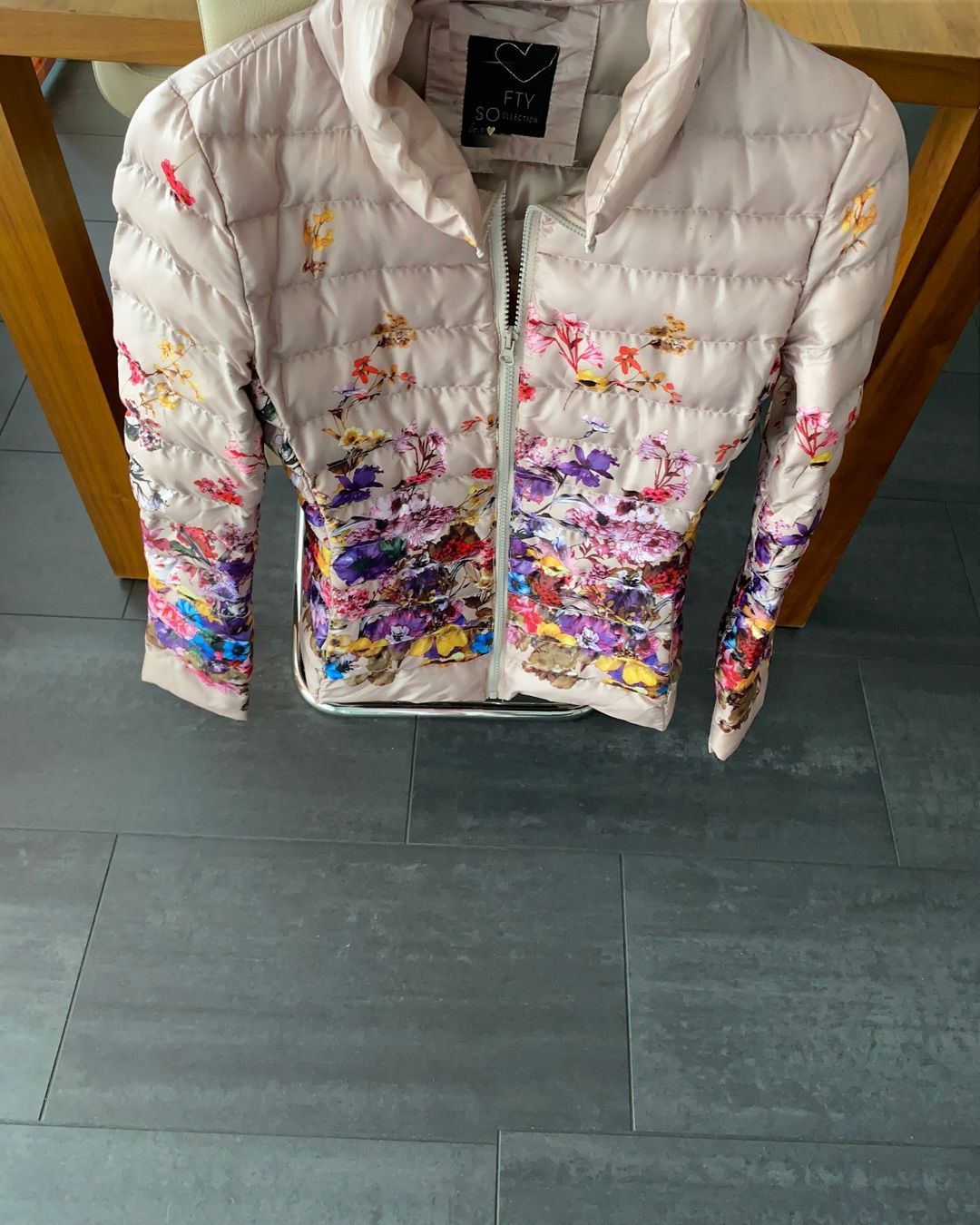 Giacche: Leichte Steppjacke von Softy – Nuovo (secondo la descrizione) da Chur venduto da bibo014