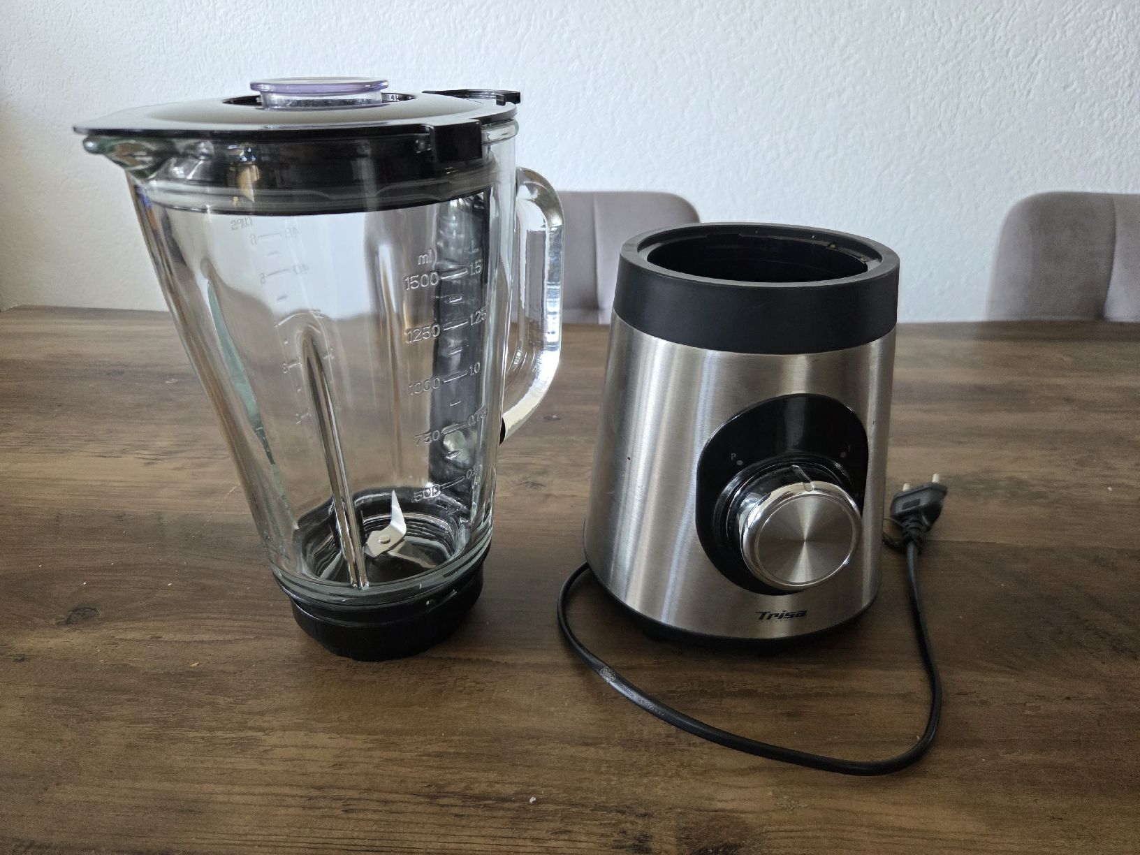 Trisa Küchengeräte: Trisa Standmixer Royal Crush – Gebraucht aus Studen BE von nrueesch