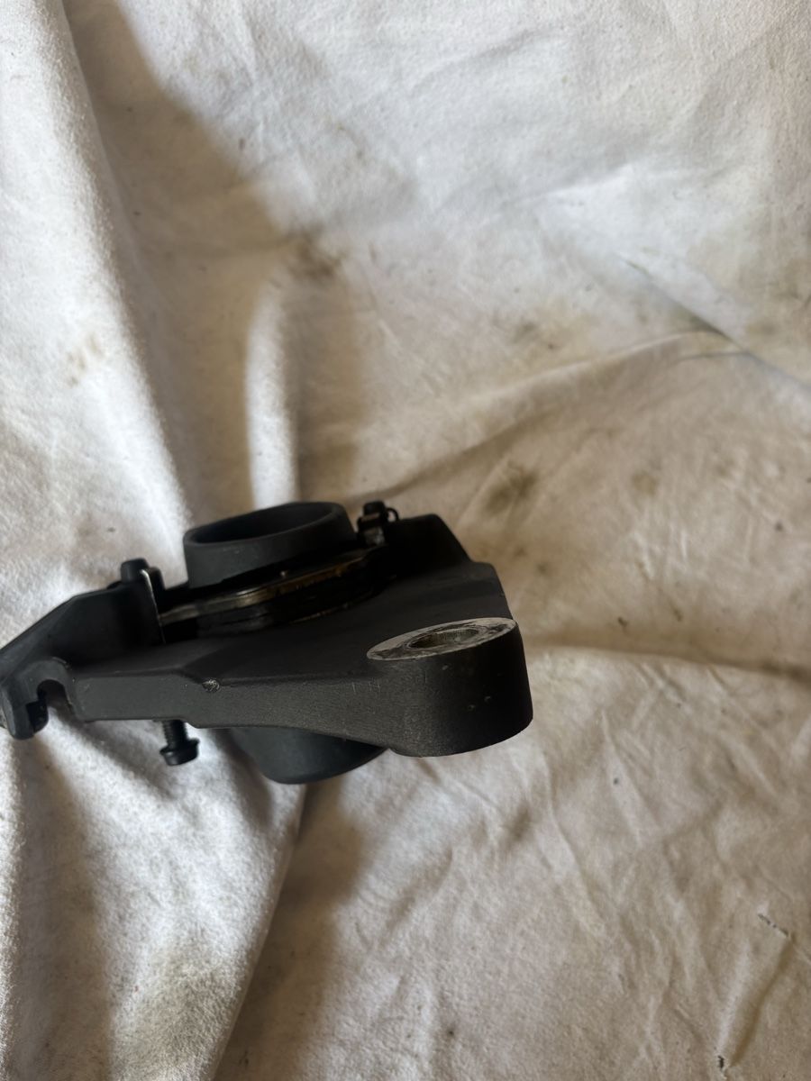 Harley-Davidson Alle Motorradersatzteile: Harley Davidson Bremszange mit Halterung – Gebraucht aus Schötz von Harley35 2
