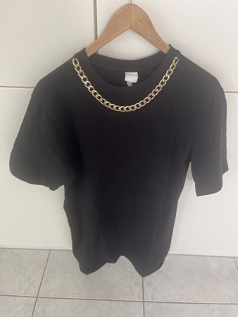 Kleid schwarz mit Kette Grösse S neuwertig