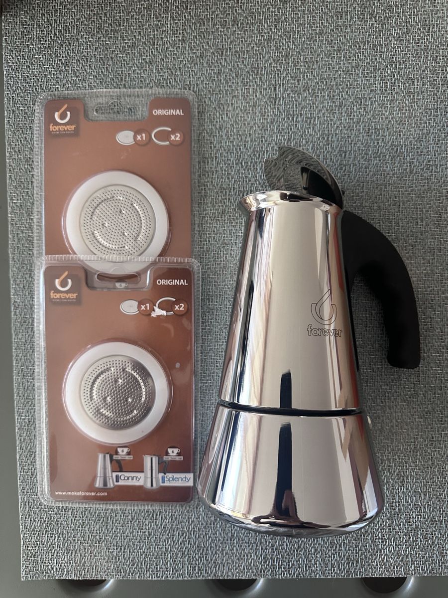 Machines à café & Machines à expresso: Cafetière Italienne Forever – Neuf (Voir description) à Les Acacias par chl_f8bq