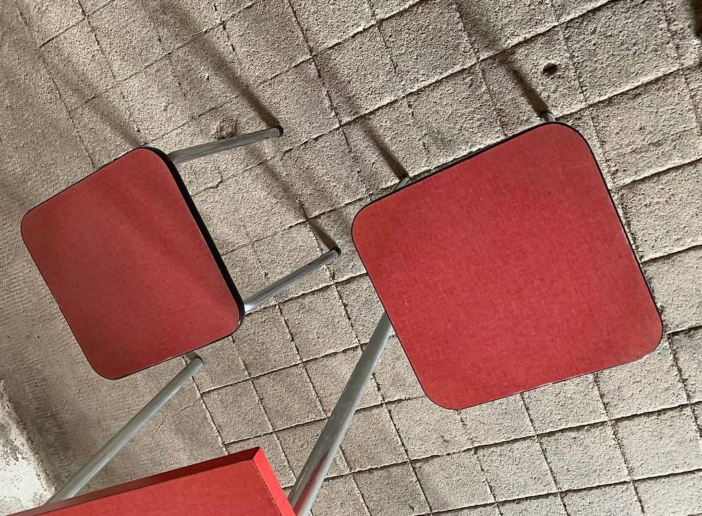 Set di tavolo e panche: Table, chaises et Tabourets en Formica – Usato da Colombier NE venduto da Nath.Jaquet 3