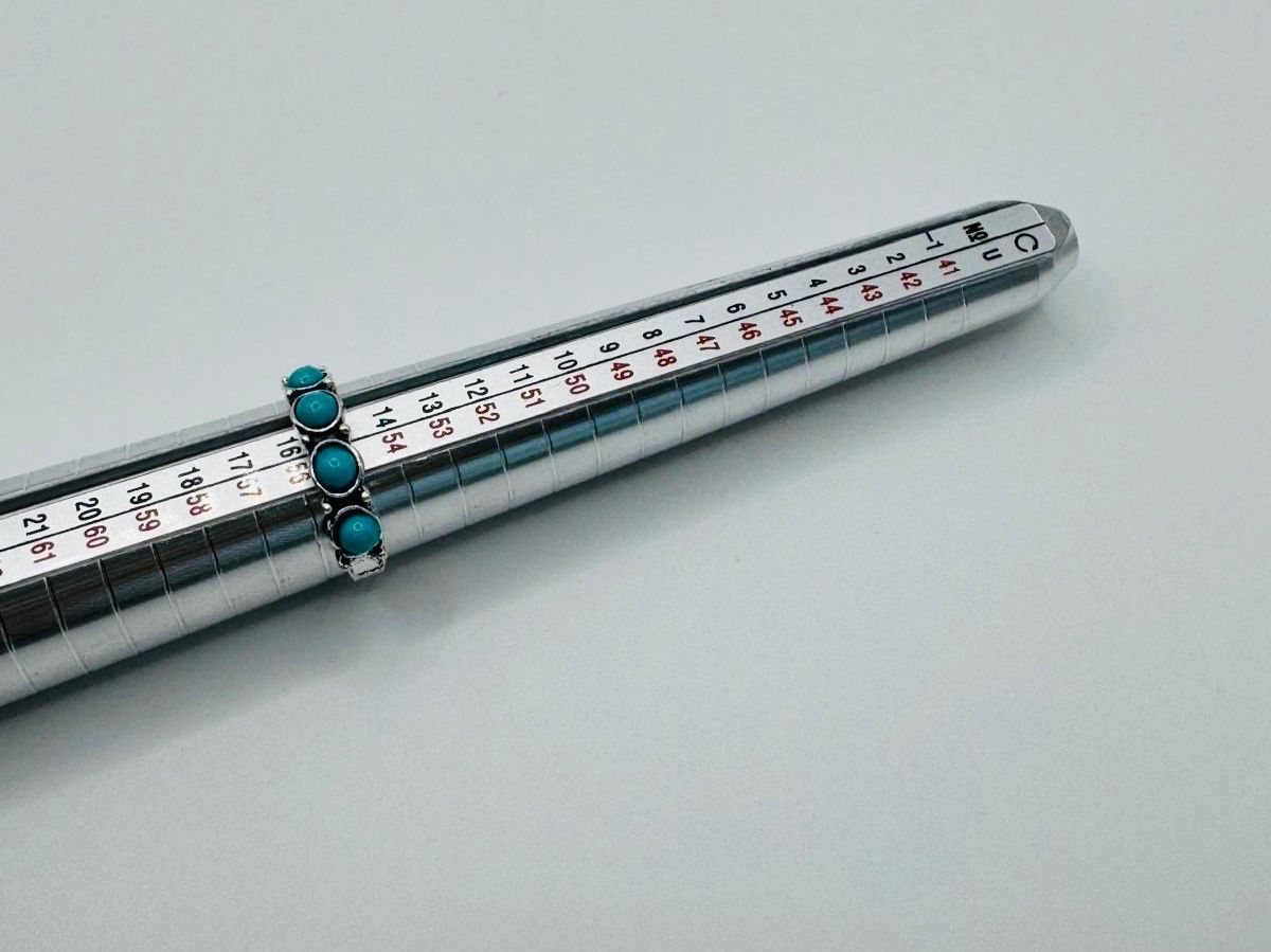 Anelli: Wunderschöner Ring mit blauen Steinen - Grösse: 55 – Nuovo e nell'imballaggio originale da Frutigen venduto da glanzvolles.leben 1