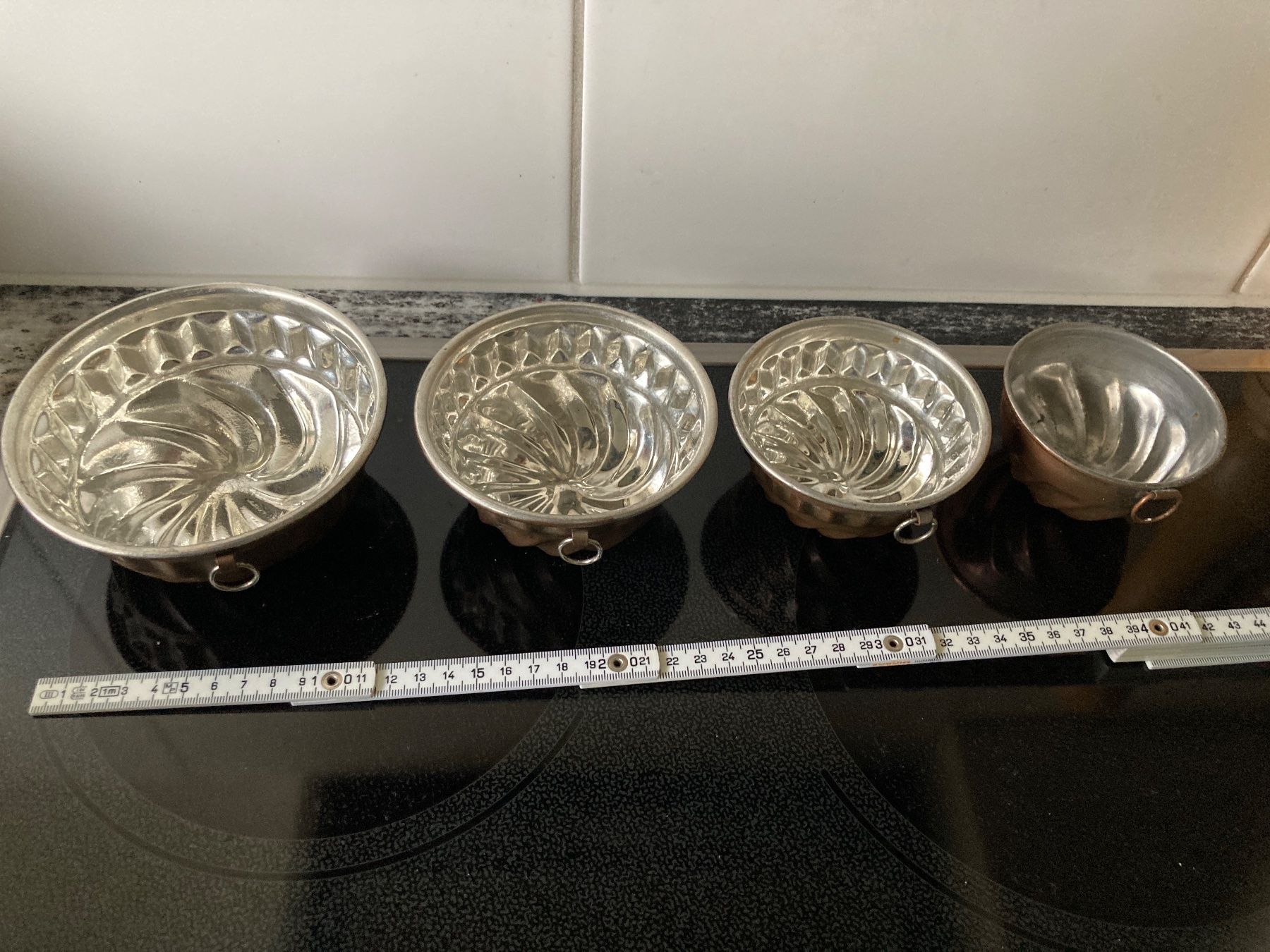 Moules à gâteaux: 4 verschieden große Backformen aus Kupfer – D'occasion à Zürich par Chaeffeler 2