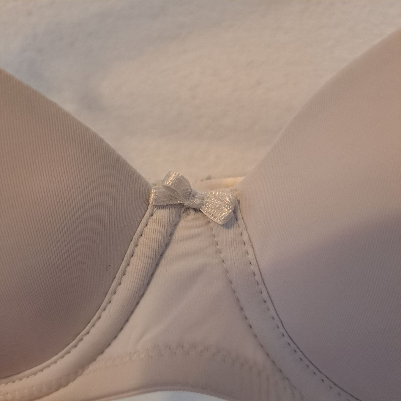 C&A Autres dessous: BH 70A – D'occasion à Schaffhausen par xJuliax 2