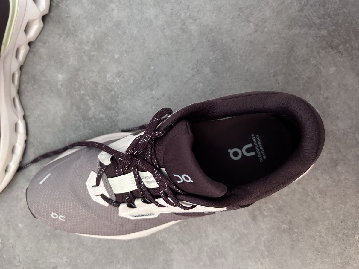 On Scarpe da donna: Damen On Schuhe waterproof, Gr. 39 – Usato da Grabserberg venduto da wenand95 2