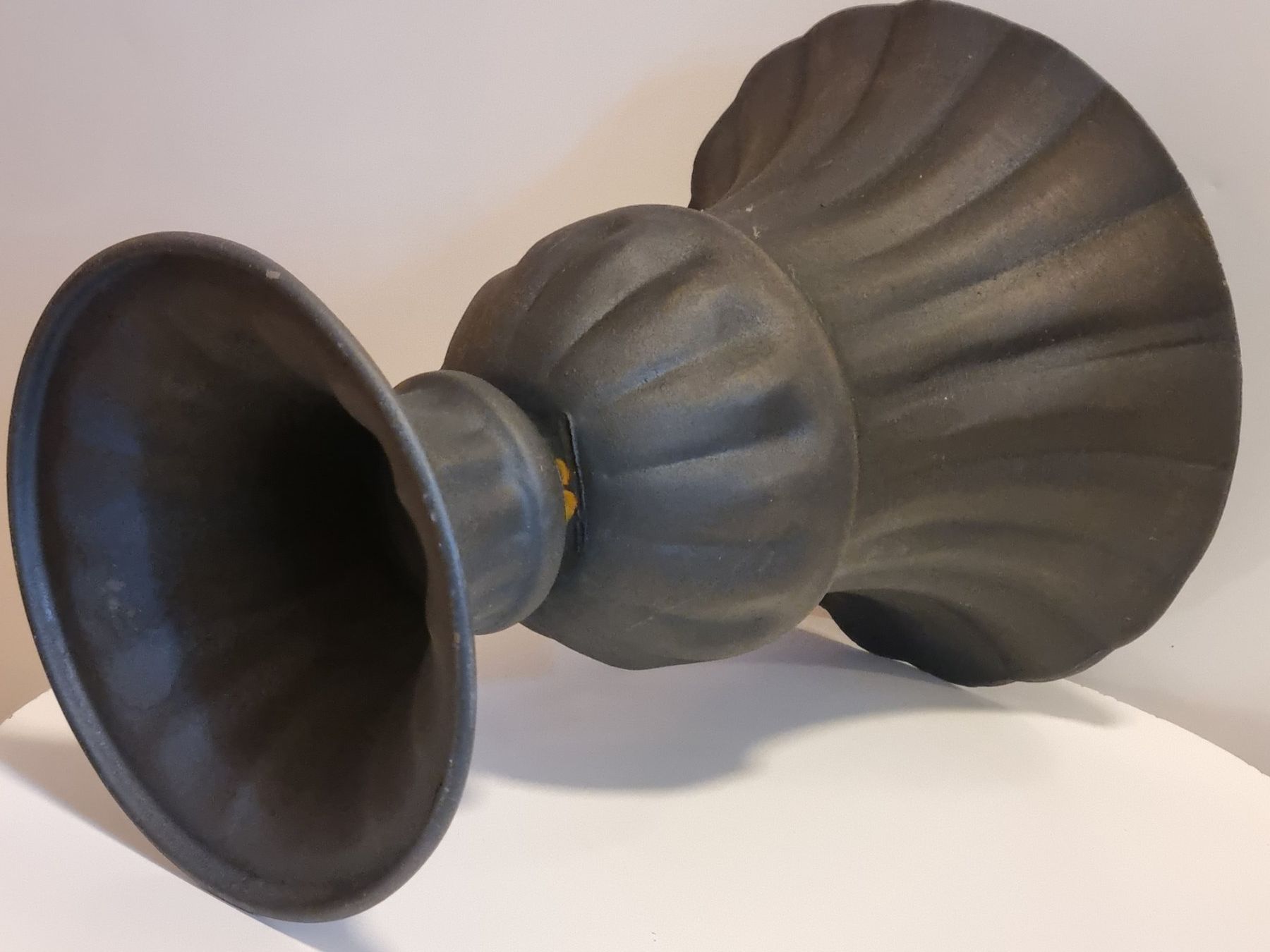 Vasi per fiori: Metall Urne Cachepot Antik Stil Shabby 22 cm – Usato da Scharnachtal venduto da devin03 6