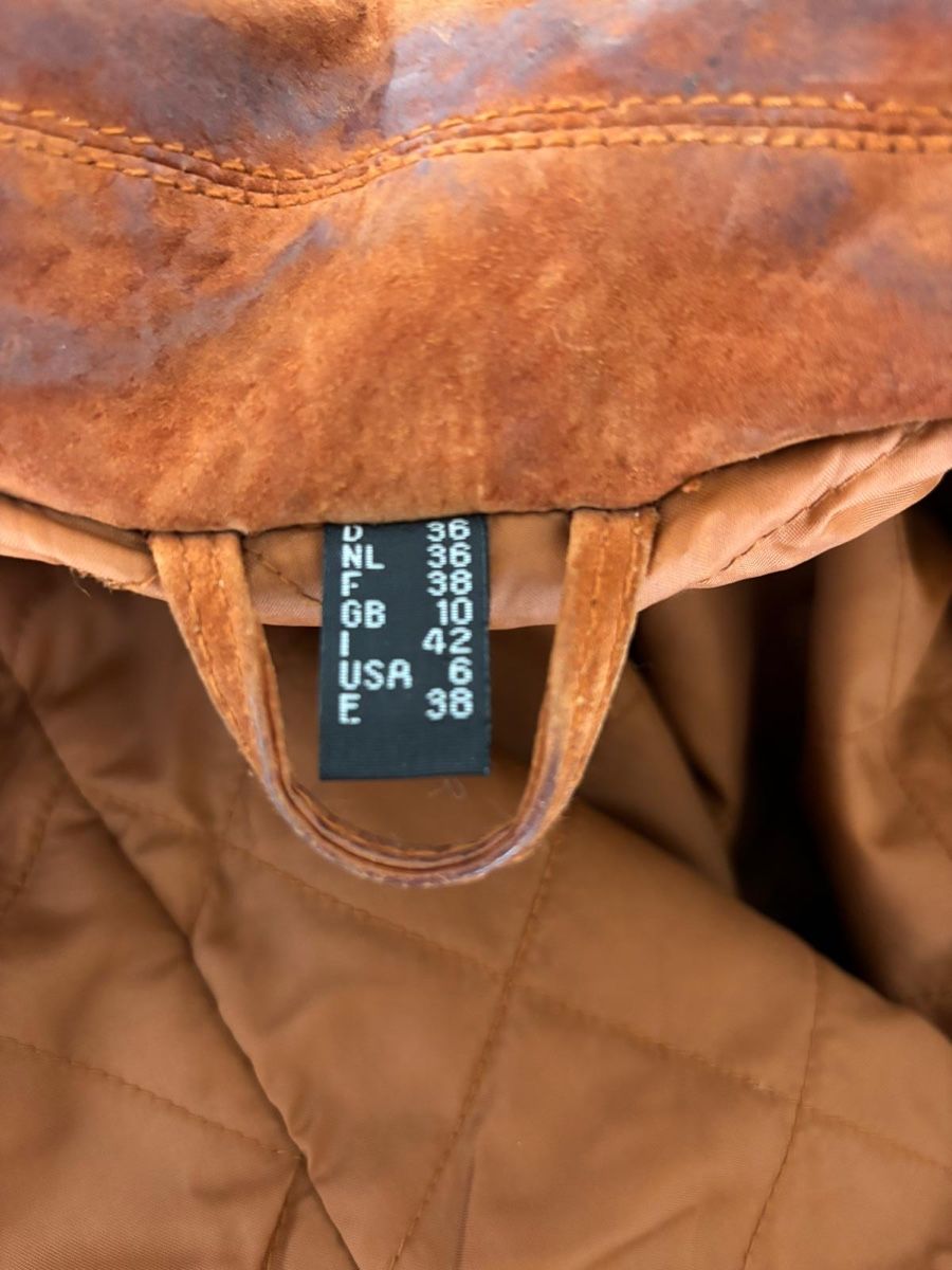 Jacken: Vintage Wildlederjacke Grösse 36 – Gebraucht aus Zürich von backnasli98 4