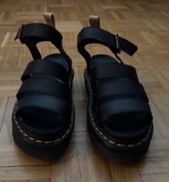 DE. MARTENS SANDALES NOIRES PLATEFORMES