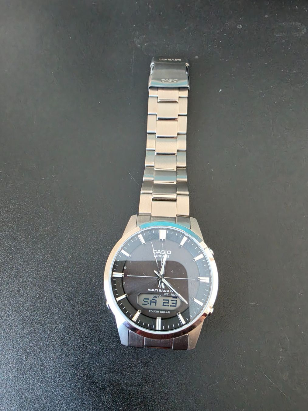 Casio Orologi: Casio Funkuhr Solar – Nuovo (secondo la descrizione) da Bad Zurzach venduto da Luberon