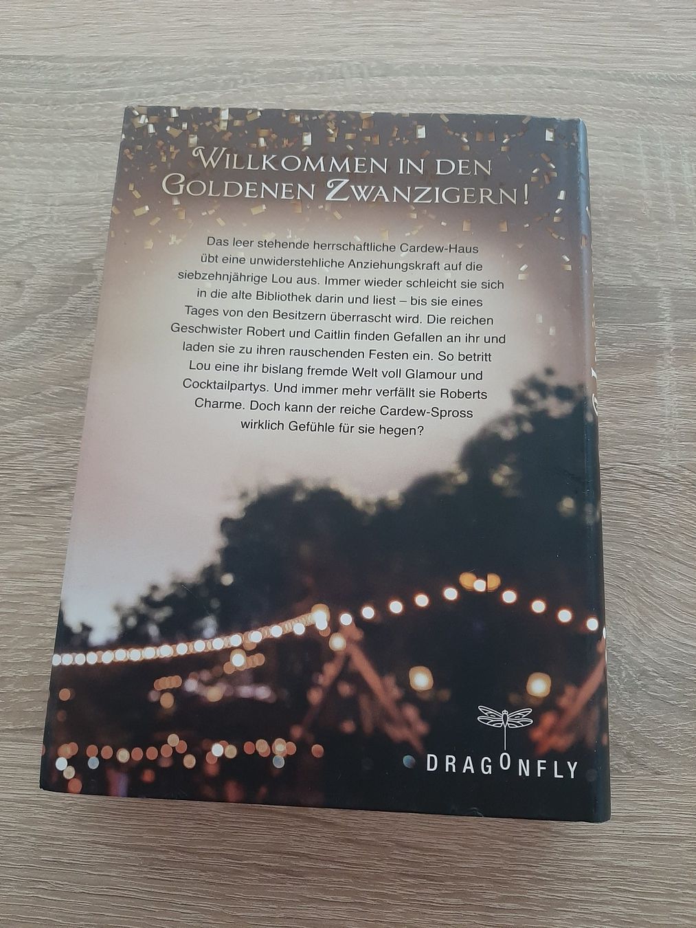Libri: Laura Wood, Ein Himmel aus Gold – Usato da Menziken venduto da Rien1 1