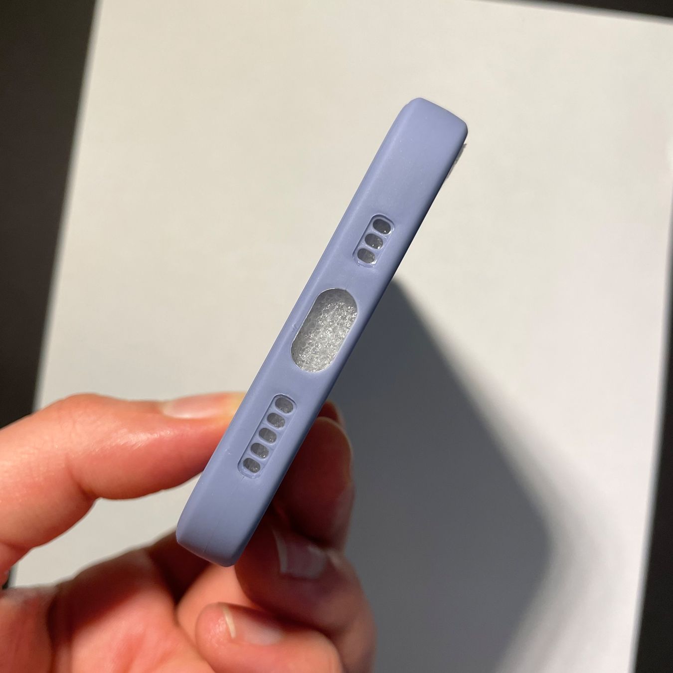 Cover & Protezioni schermo: NEU: iPhone 12 Hülle lavendel-grau – Nuovo e nell'imballaggio originale da Bellach venduto da Dreamer2501 1