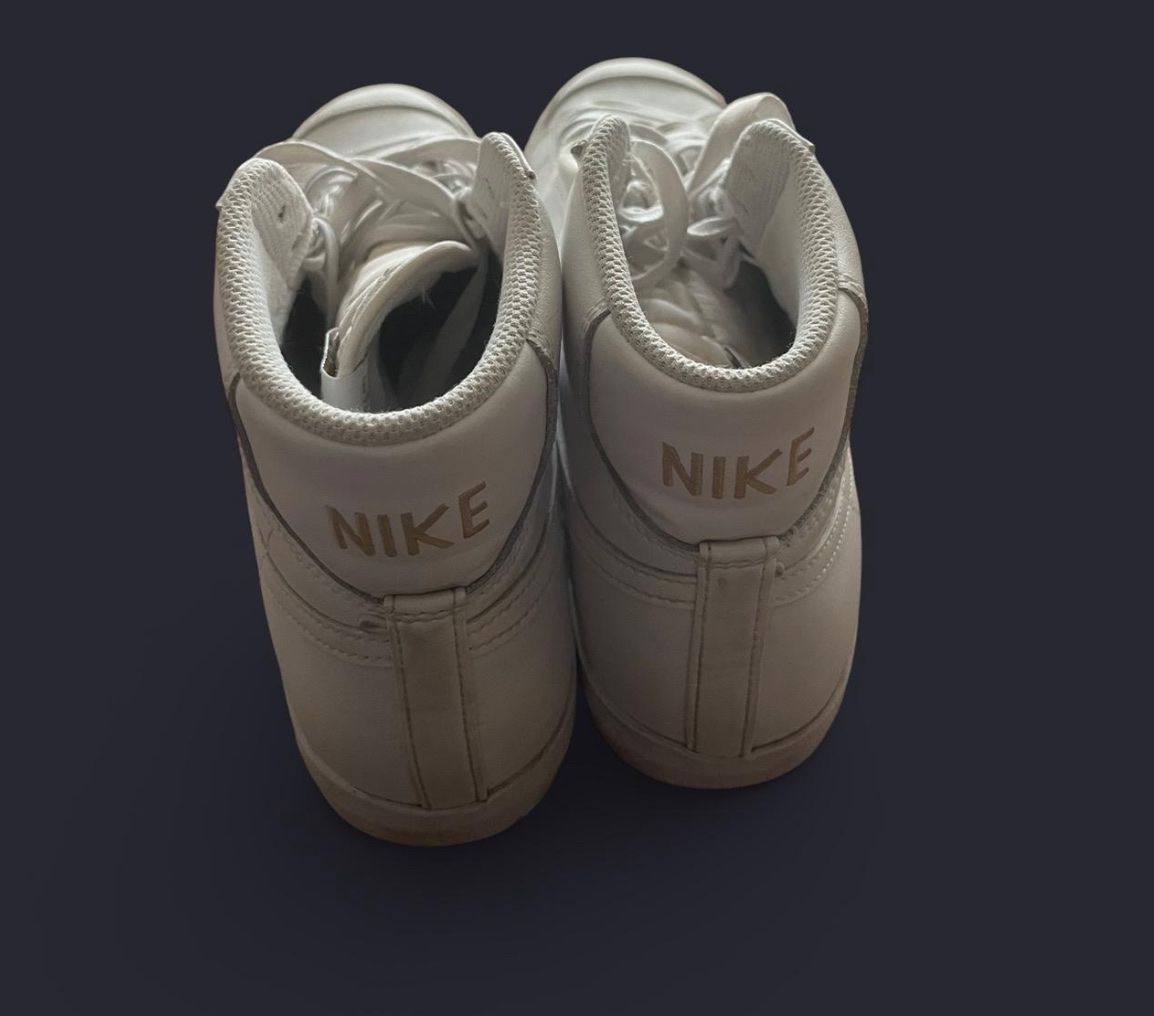 Nike Herrenschuhe: Nike Blazer Mid White Sneakers – Gebraucht aus Zürich von ros_n8lm 2