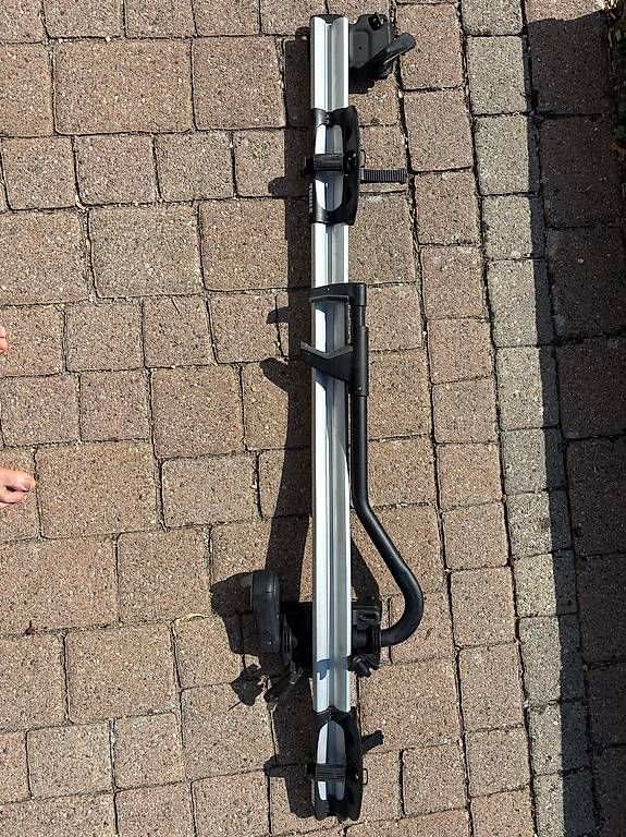 Portapacchi: 2 Porte-vélo de toit – Usato da PENTHALAZ venduto da Sbe3 1