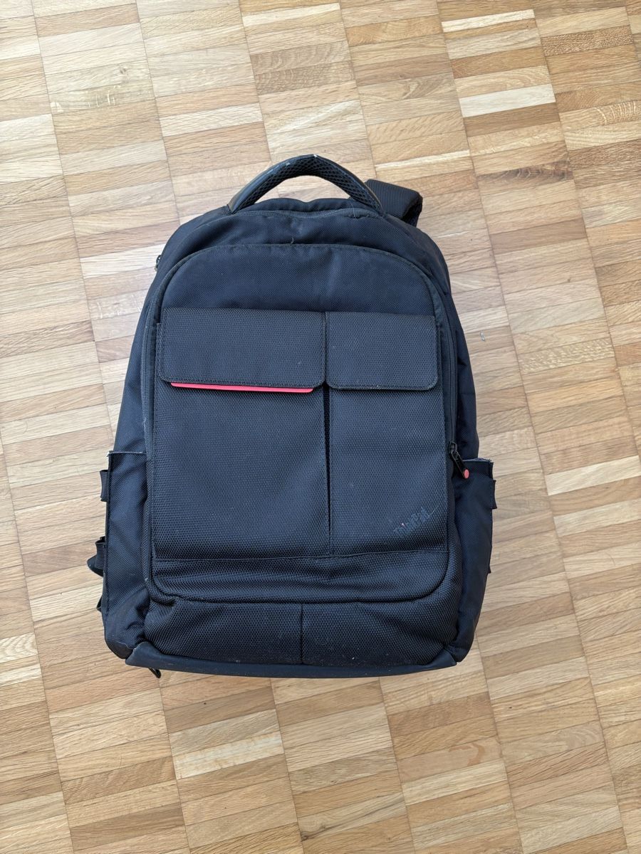 Lenovo Zaini: Lenovo ThinPad Professional Backpack - 4X40E77324 – Usato da Zug venduto da zors00 1
