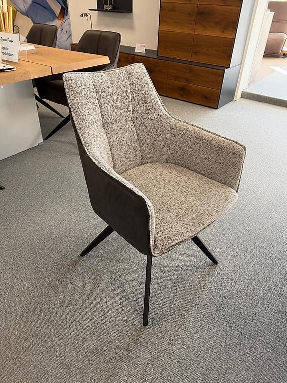 Sedie: Designe-Polsterstühle 6Stk. – Nuovo e nell'imballaggio originale da Urtenen-Schönbühl venduto da wohnstudio_haller