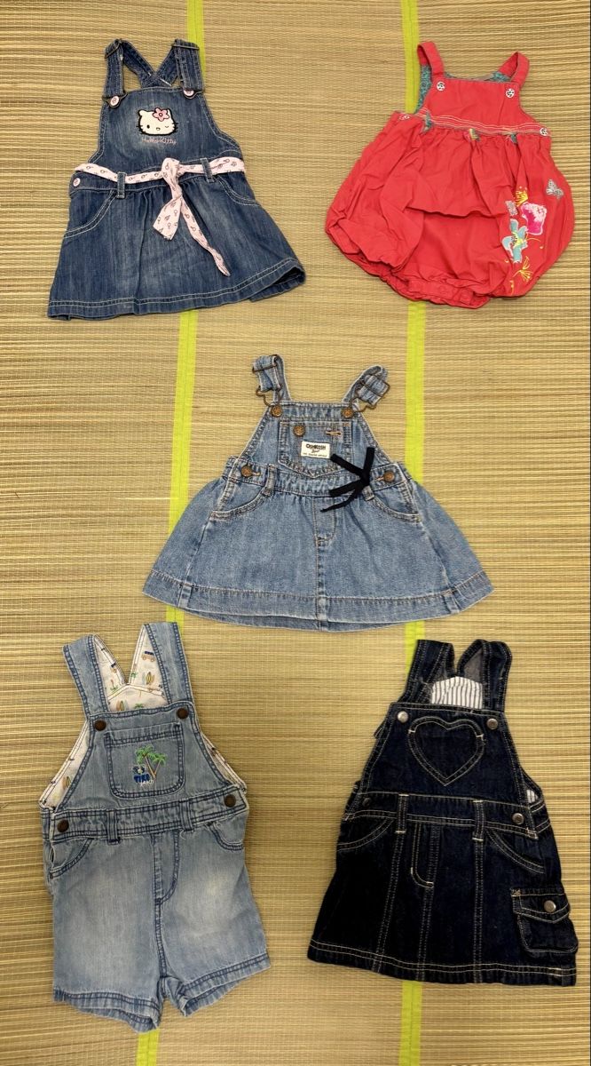 Lotti & Set di vestiti: Kleiderpaket für Mädchen, 64-teilige,  Gr.74!!! – Usato da Einsiedeln venduto da sum_xm7z 1