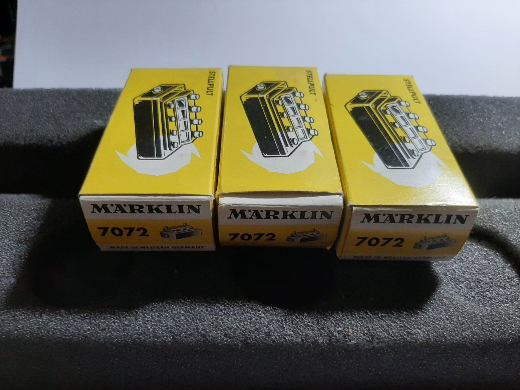 Märklin Modellini di ferrovie: MARKLIN 7072 – Usato da Avully venduto da RIVALIS 2