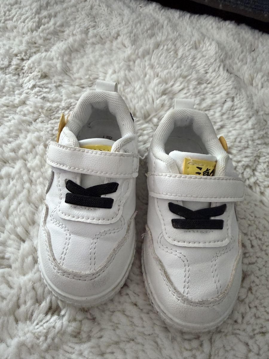 Reebok Schuhe für Jungen: 2 items , kids , size 21 – Gebraucht aus Schaffhausen von Nadiuna 5