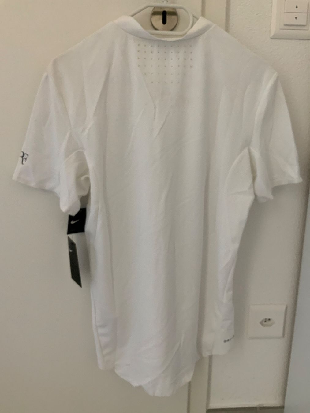 Nike T-shirt: Roger Federer t-shirt M Tennis – Nuovo (secondo la descrizione) da Osogna venduto da goodthingme 1