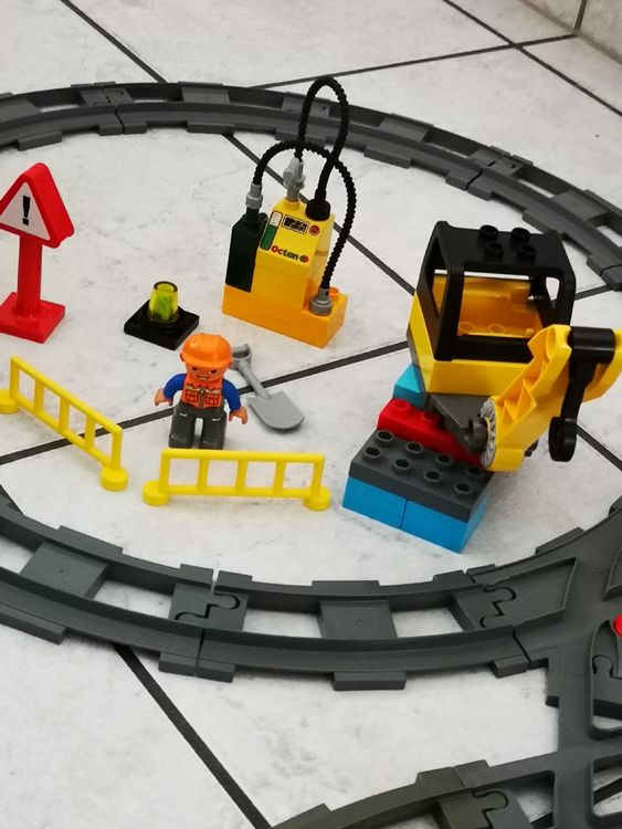 (F11) XXL Lego Duplo Eisenbahn mit Baterieantrieb  i.O. 10