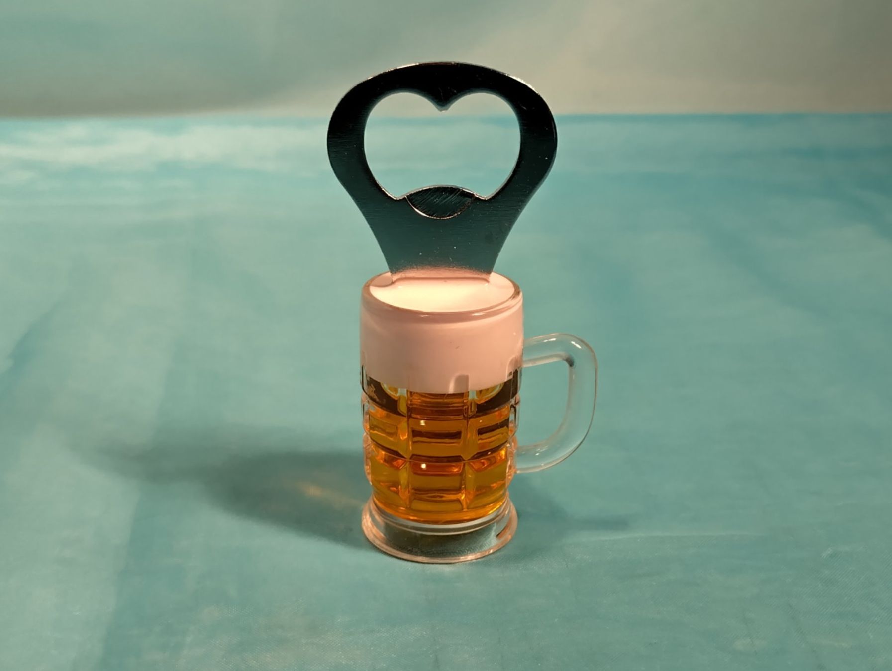 Elettrodomestici da cucina: Gefülltes Bierglas, Flaschenöffner und Magnet – Nuovo (secondo la descrizione) da Bellach venduto da JingleCherry 3