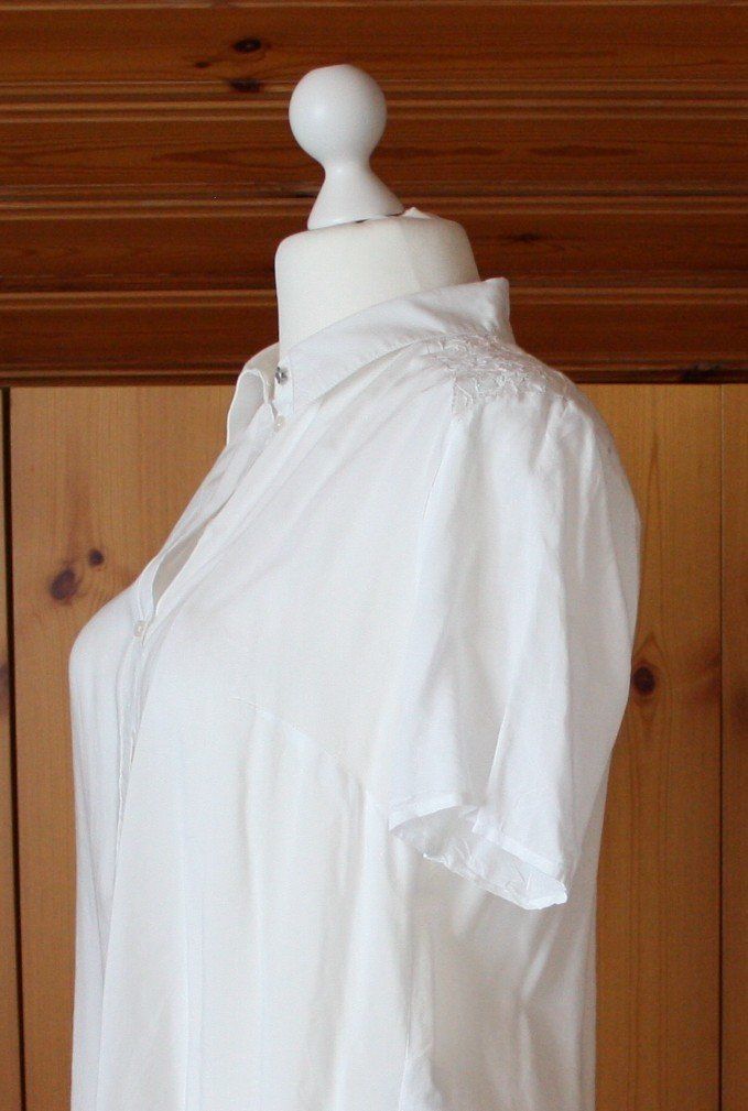 Camicette: Bluse Kurzarm CH. VÖGELE weiss Gr. L – Usato da Flüelen venduto da Diversicum-Curvy 3