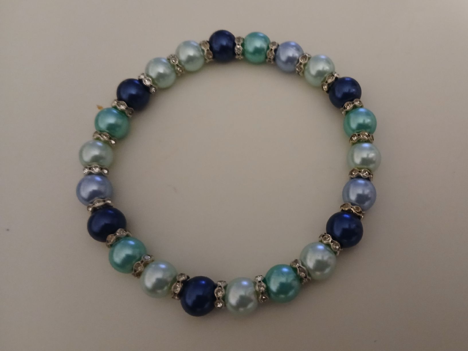 Bracciali & Braccialetti: Armband Handarbeit  – Nuovo e nell'imballaggio originale da Stansstad venduto da mikamo